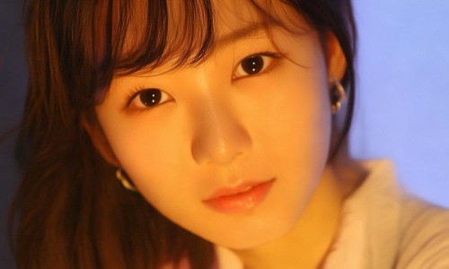 微创双眼皮是一种双眼皮手术方法，其特点在于创伤较小，恢复较快