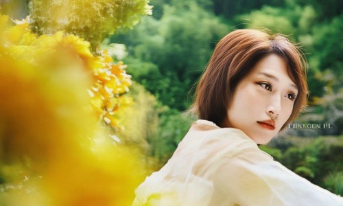 微创双眼皮是一种双眼皮手术方法，其特点在于创伤较小，恢复较快，效果自然